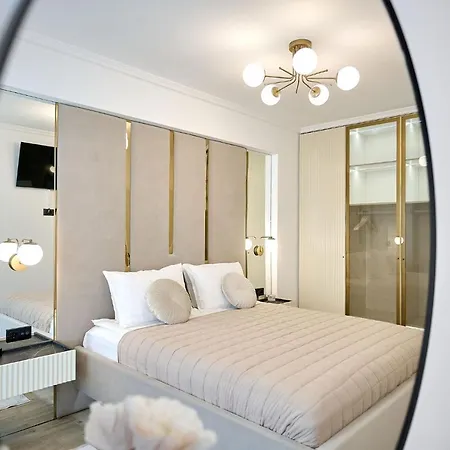 Infinity Everglow Spa&pool Resort-parking * Mamaia